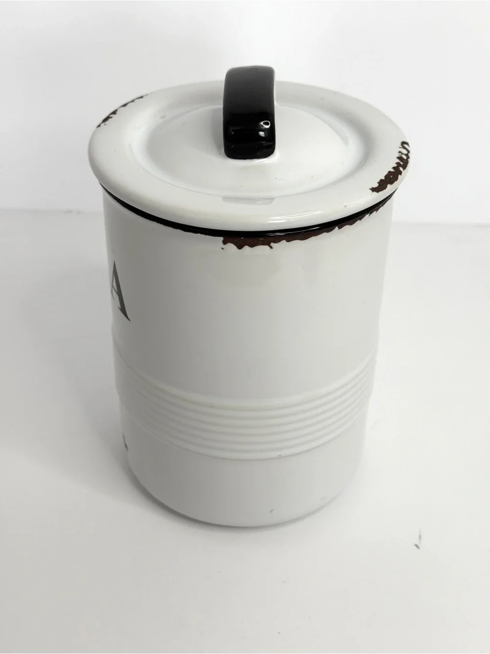 District 23 Tea Canister Black/White  | Kitchen